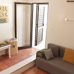 Hakuna Matata House 아파트 알보르