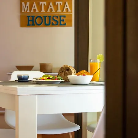 アパート Hakuna Matata House