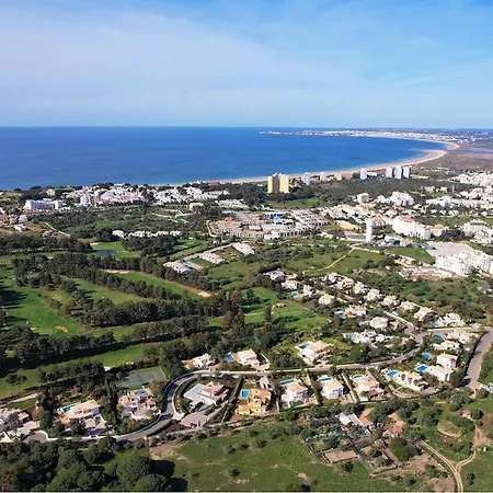 Hakuna Matata House *