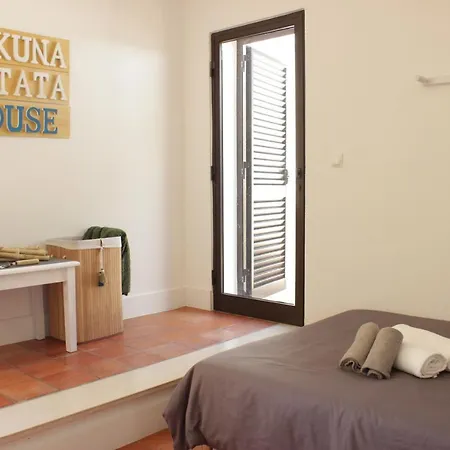 Hakuna Matata House *